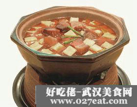 �������i�������