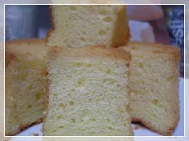 �������L���������