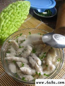 �~����������