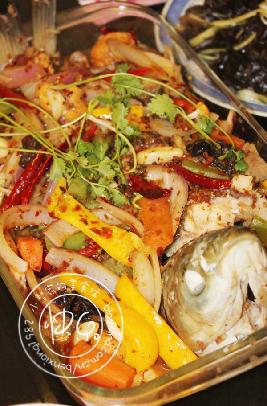 �����������~������