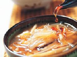 �~�����������