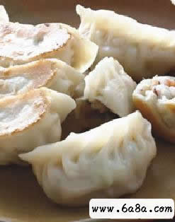 ���~�r�r�������