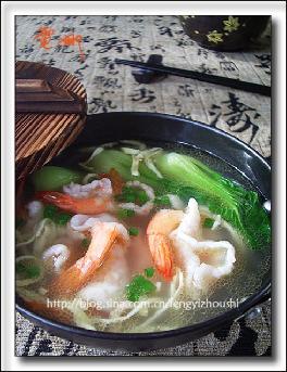 ���r���r��������