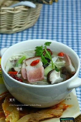 �r���D��ײ�偵�����