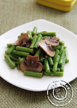 �rĢ������������