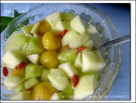 ˮ���Ϲ�С���A������