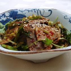 ���۰�����Ƭ������