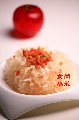 �������y��������