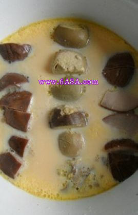 ��ɫ����������