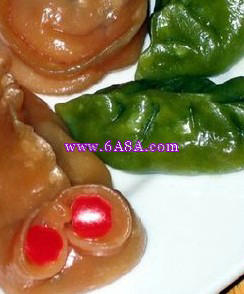 �������