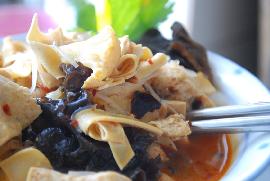 �˻������C������