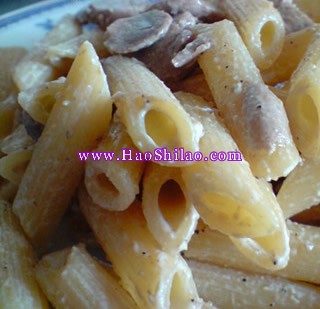 ����ͨ�ķ۵�����