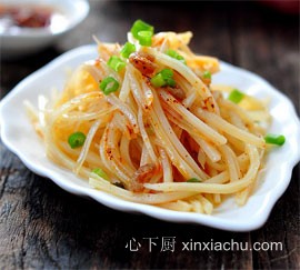 �������������z������