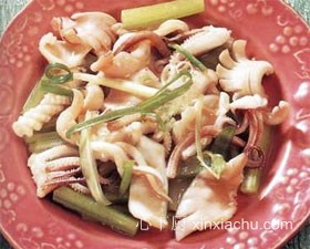 �r�u�r��������