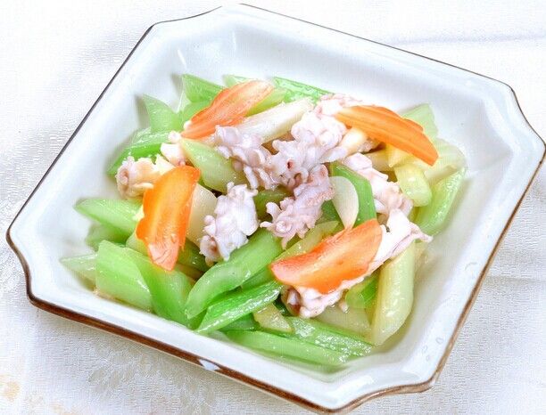 �����~������