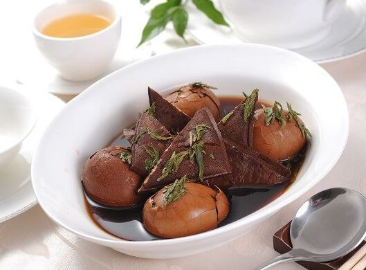 ������~��������