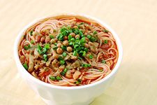 �Ĵ������������