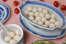 ���A������