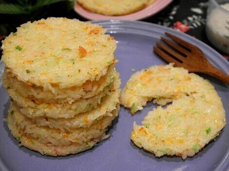 �������