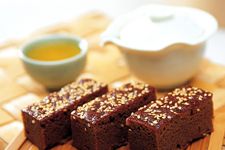 ���Ӹ������