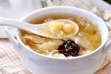 �y����������