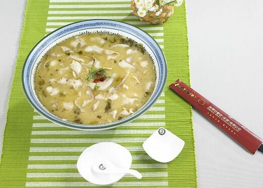 ���������~������