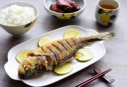 ���S���~������