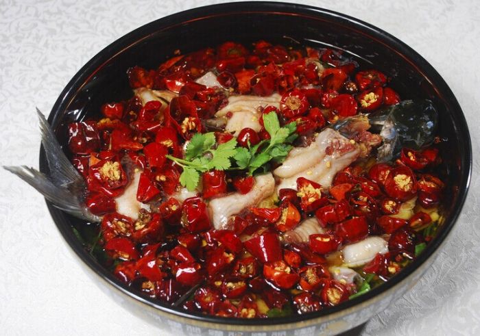 �����~������