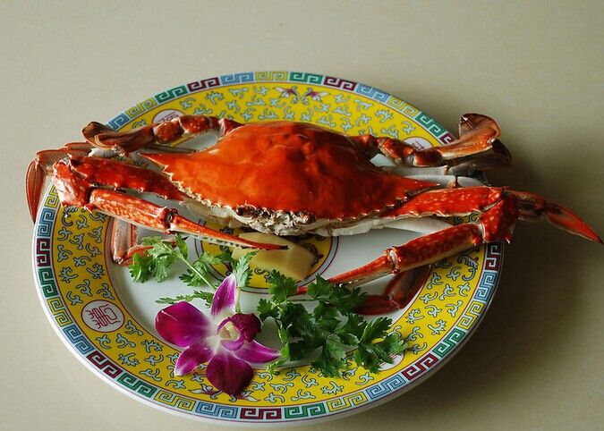 �������з������