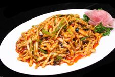 �~����z������