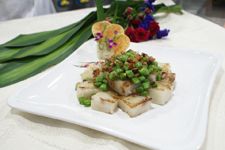 �}���������